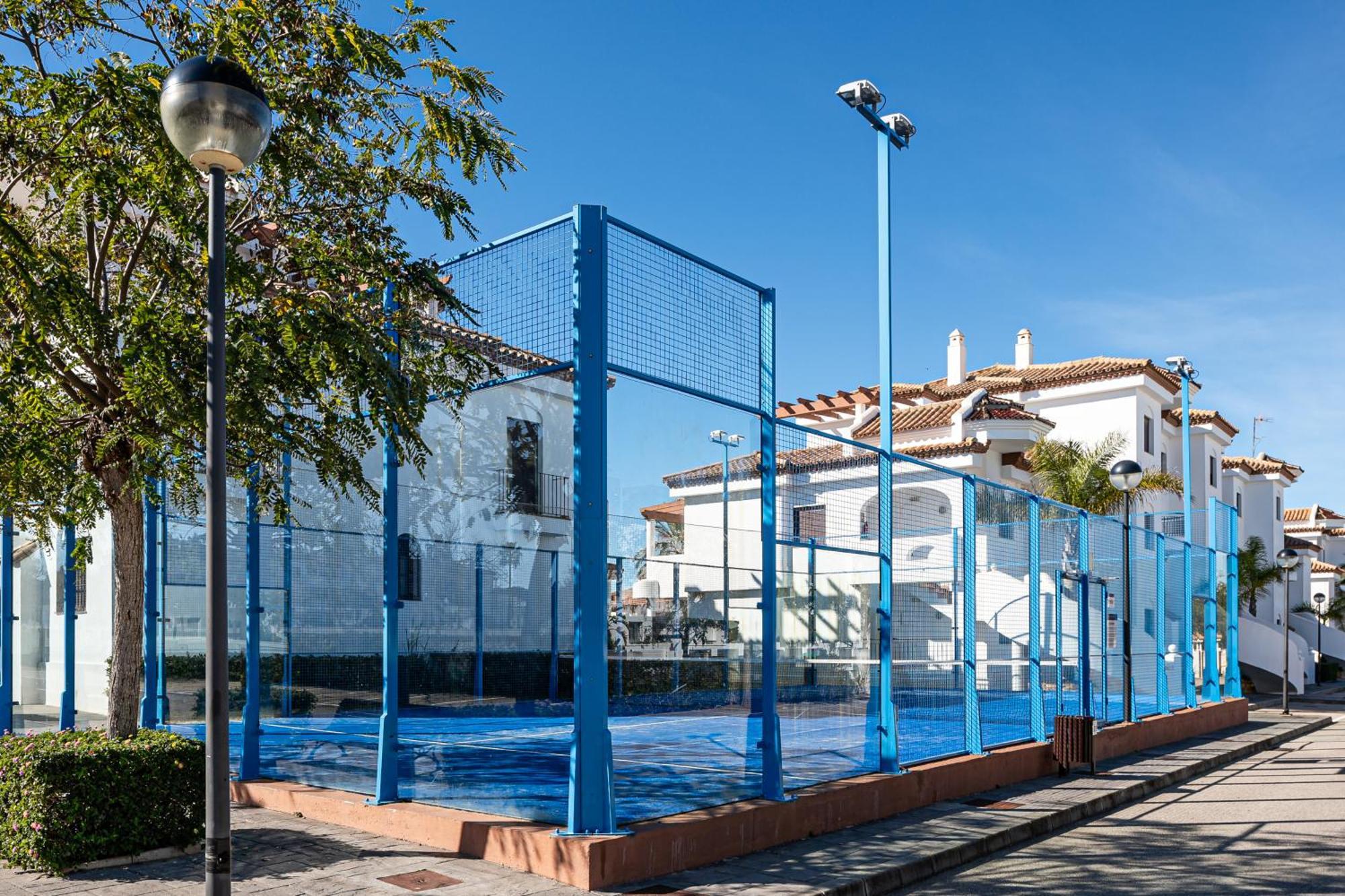 Apartamento Familiar Muy Soleado Cerca De La Playa Y Parking Incluido Chiclana de la Frontera Ngoại thất bức ảnh