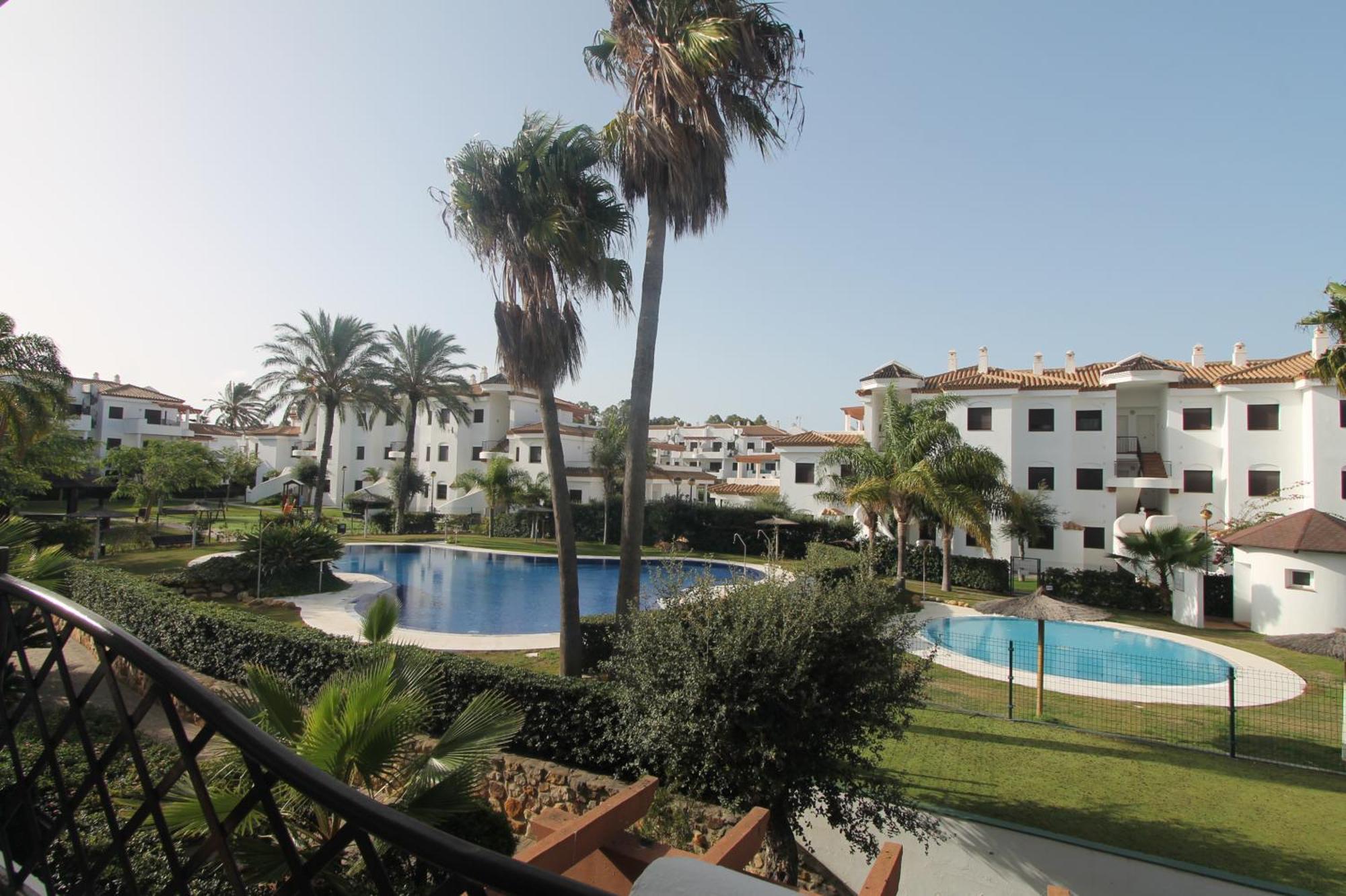 Apartamento Familiar Muy Soleado Cerca De La Playa Y Parking Incluido Chiclana de la Frontera Ngoại thất bức ảnh
