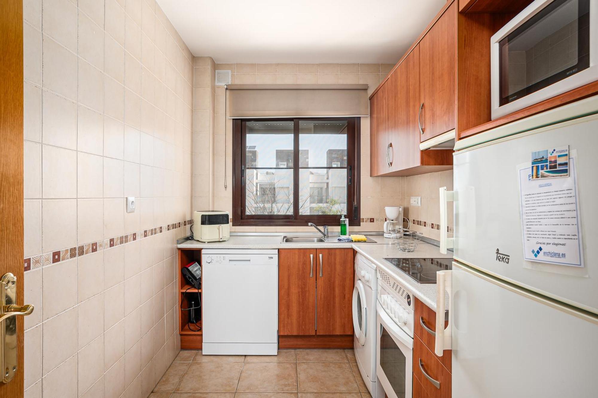 Apartamento Familiar Muy Soleado Cerca De La Playa Y Parking Incluido Chiclana de la Frontera Ngoại thất bức ảnh